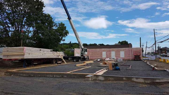 Des grues de levage à louer Grand Montréal