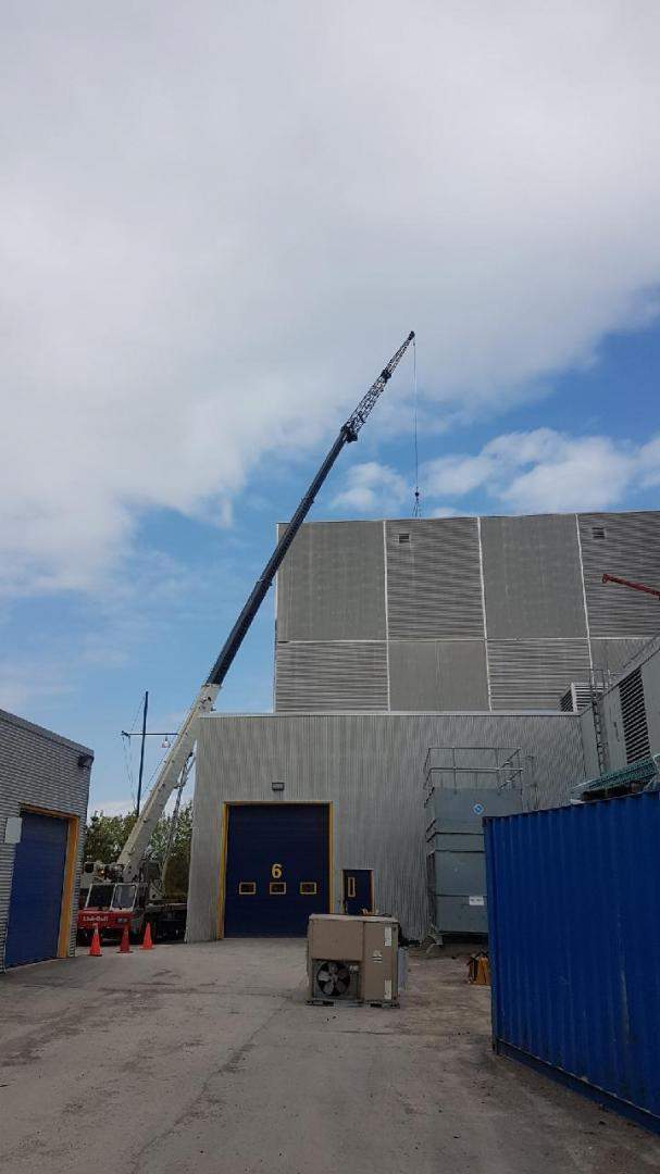Des grues mobiles à louer Grand Montréal