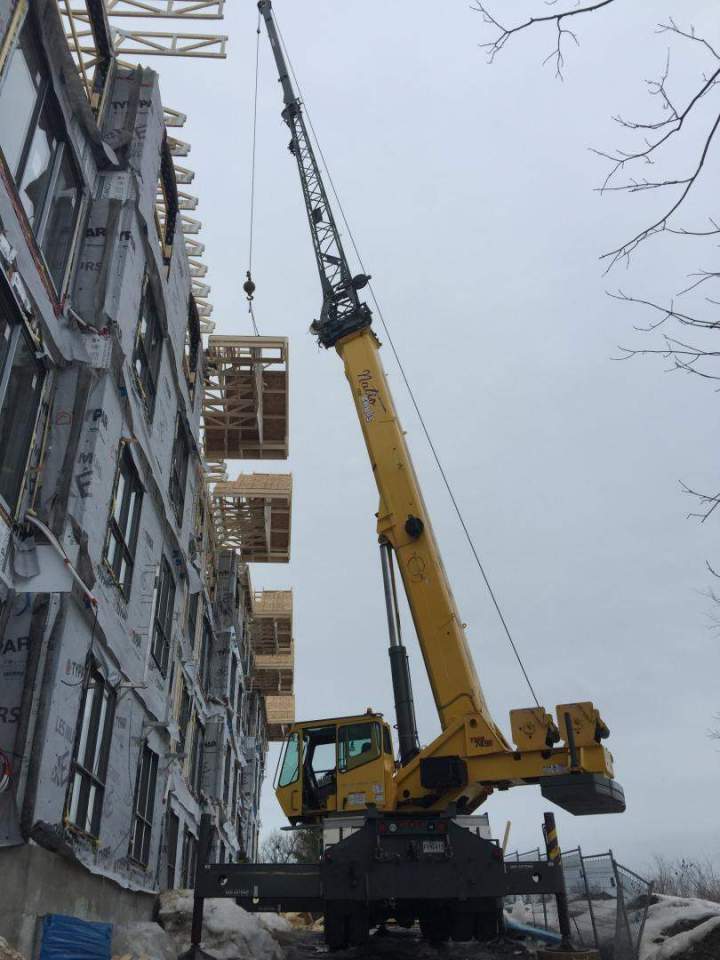 Grue Grand Montréal