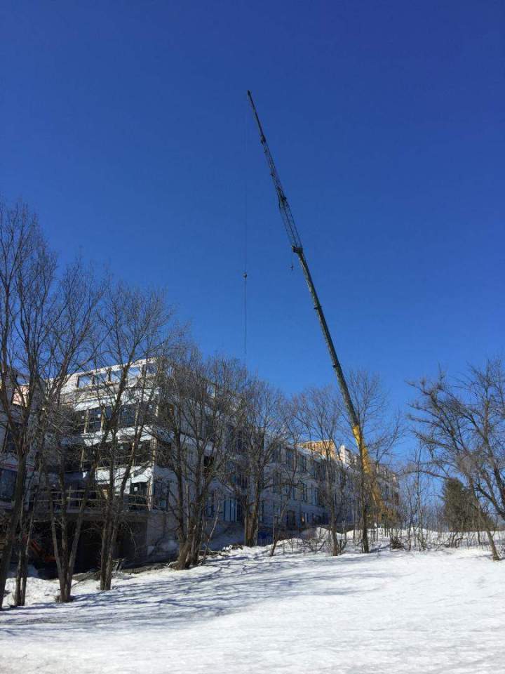 Louer une camion grue Grand Montréal